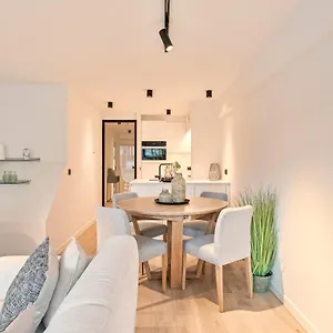 Appartement Trendy En Modern Ostendia